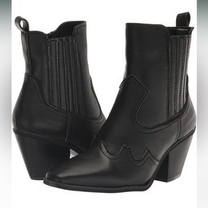 Dolce Vita Brazos Bootie size 9
